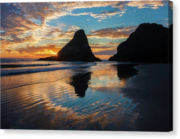 Heceta Head reflections 1 - Canvas Print Canvas Print 1ArtCollection