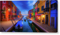 Homecoming in Burano - Canvas Print