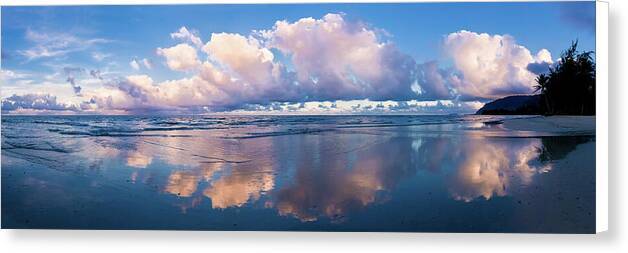 Hawaii Reflections Panorama - Canvas Print