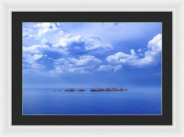 Isolated Serentiy - Framed Print