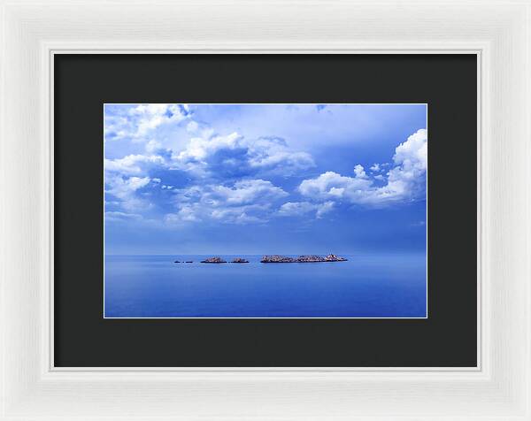 Isolated Serentiy - Framed Print