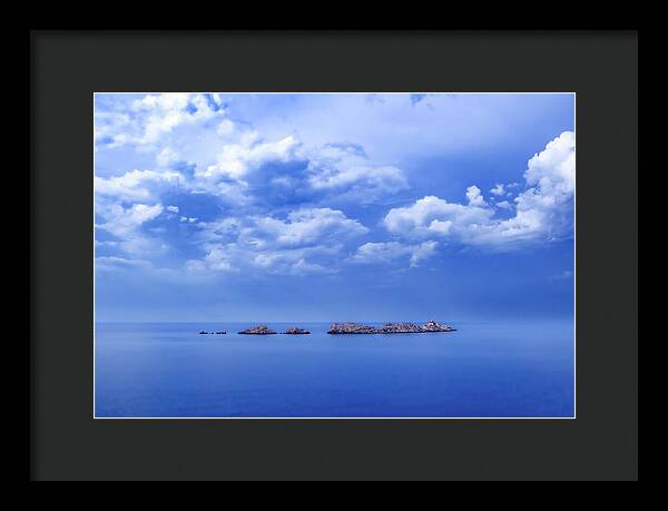 Isolated Serentiy - Framed Print