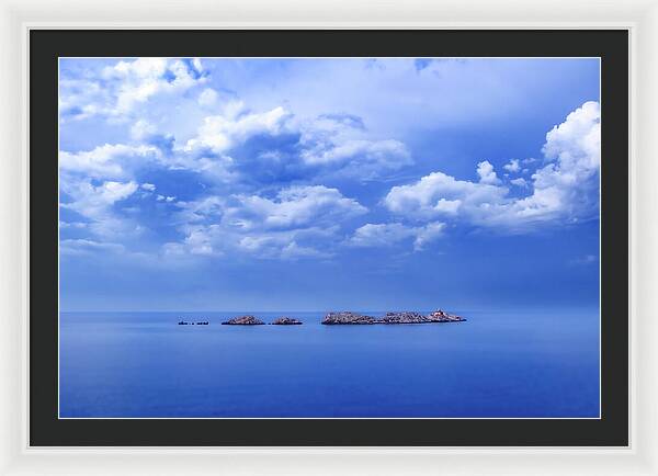 Isolated Serentiy - Framed Print