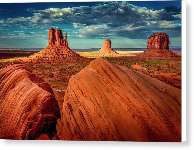 Monuments to time - Canvas Print