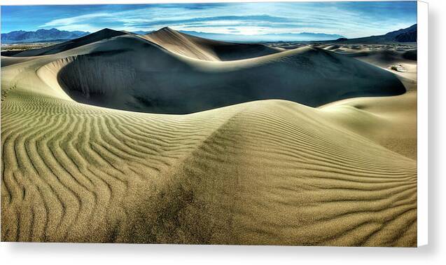 Sculpted sand dunes in Death Valley - Canvas Print