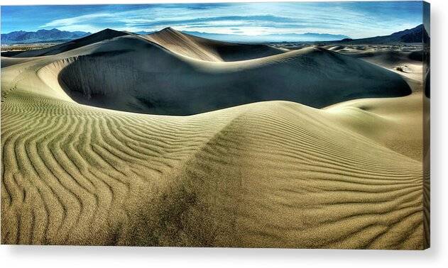 Sculpted sand dunes in Death Valley - Acrylic Print