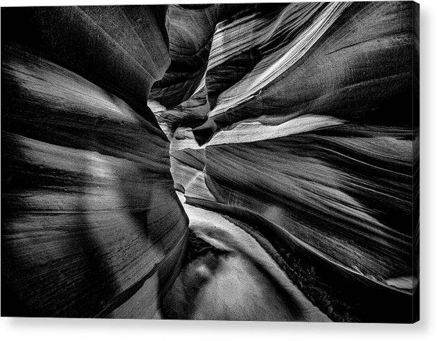 Slot canyon cavern BW - Acrylic Print