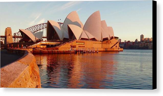 Sydney Opera House - Canvas Print