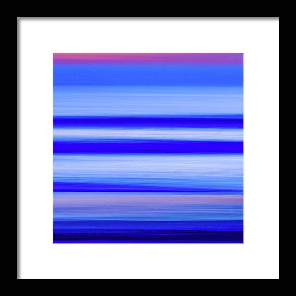 Wave Blur 2 - Framed Print